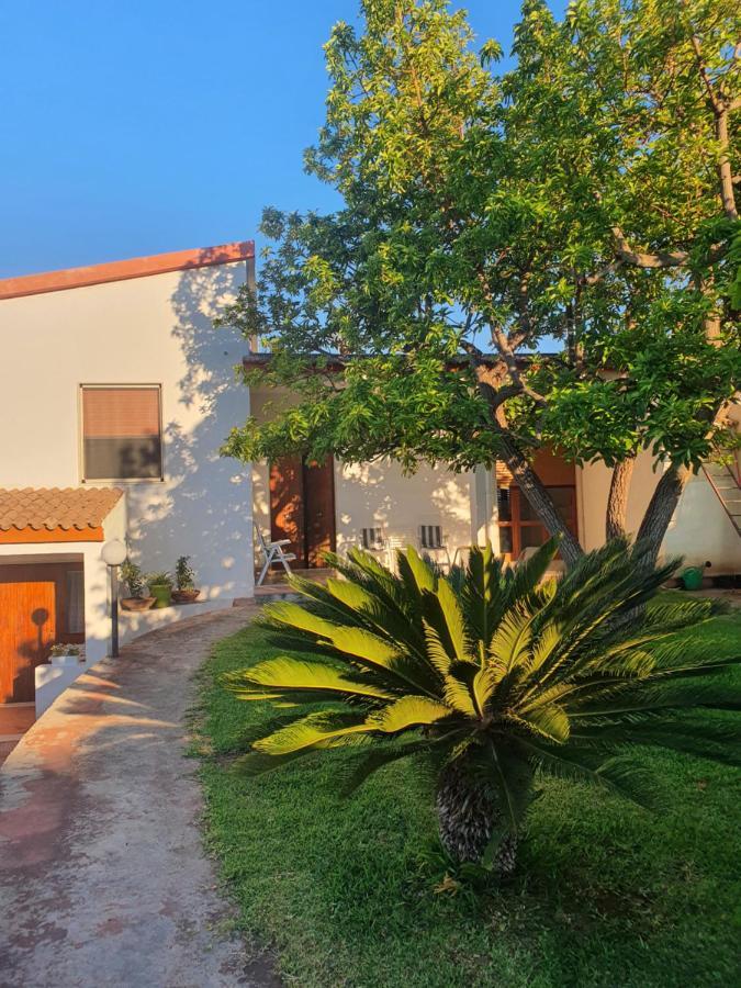 Villa Rita Apartament & Rooms Fontane Bianche Exteriör bild