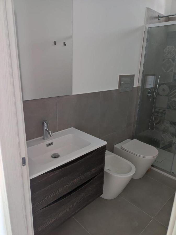 Villa Rita Apartament & Rooms Fontane Bianche Exteriör bild